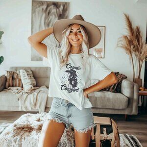 Cowgirl Vintage Style White Graphic Short Sleeve Tee